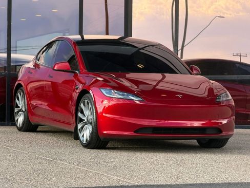 Used 2024 Tesla Model 3 Long Range AWD/4WD image 25