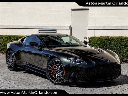 Used 2023 Aston Martin DBS Coupe image 42