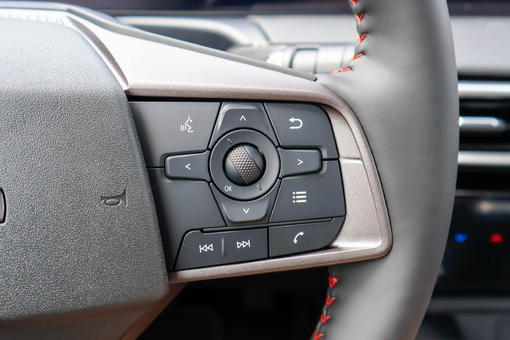 New 2027 Nissan Sentra SR w/ SR All Weather Package FWD image 11