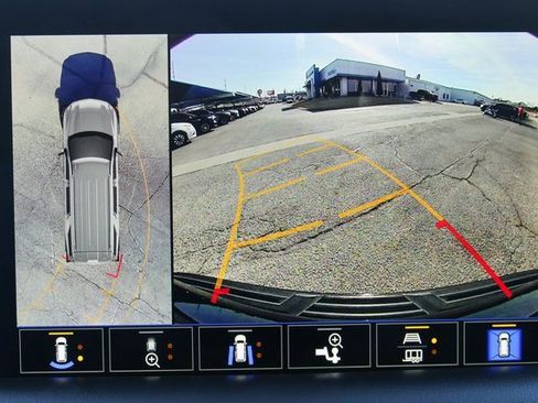 Used 2022 Chevrolet Tahoe RST w/ Luxury Package image 38