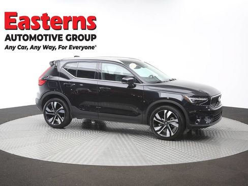 Used 2025 Volvo XC40 B5 Plus AWD/4WD image 48