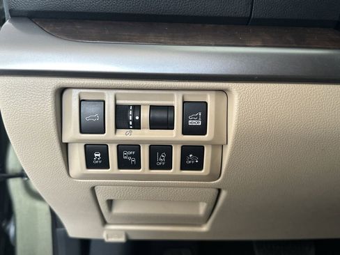 Used 2018 Subaru Outback 2.5i Limited image 20