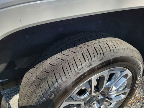 Certified 2023 GMC Sierra 1500 Denali Ultimate image 36