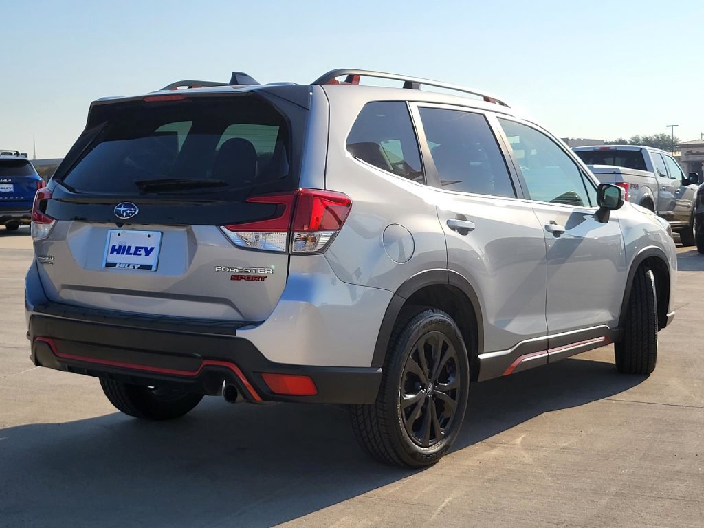 Used 2024 Subaru Forester Sport AWD/4WD image 4