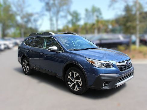 Used 2020 Subaru Outback Touring w/ Popular Package #2 AWD/4WD image 11