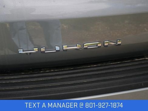 New 2026 GMC Yukon AT4 Ultimate AWD/4WD image 8
