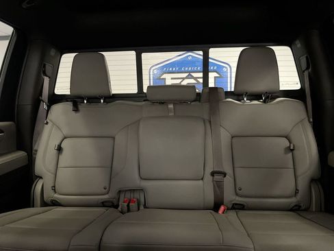 Used 2024 Chevrolet Silverado 2500 LTZ w/ LTZ Premium Package AWD/4WD image 23