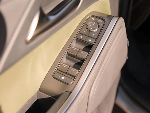 Used 2024 Lexus GX 550 image 26