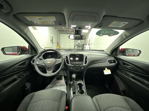 Certified 2024 Chevrolet Equinox LT AWD/4WD image 20