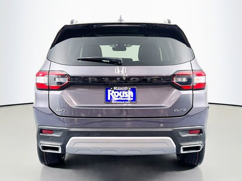 Certified 2023 Honda Pilot Elite image 6