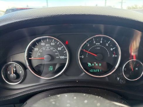Used 2013 Jeep Wrangler Unlimited Sahara w/ Mopar Chrome Edition Group AWD/4WD image 9