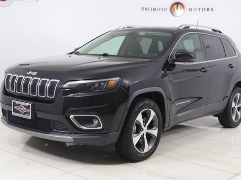 Used 2019 Jeep Cherokee Limited AWD/4WD image 5
