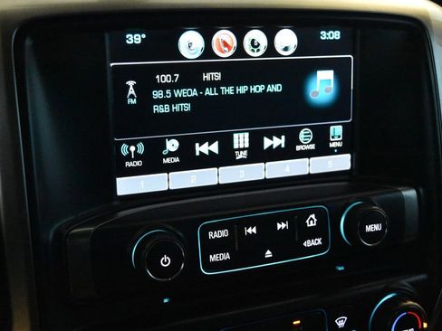 Used 2019 Chevrolet Silverado 1500 LT image 10