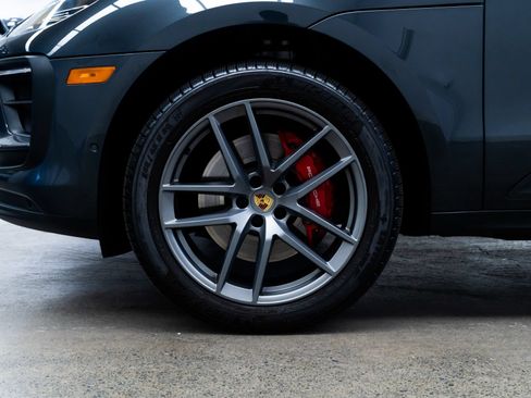 Used 2024 Porsche Macan S AWD/4WD image 7