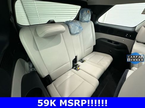 Used 2026 Hyundai Palisade Calligraphy FWD image 19