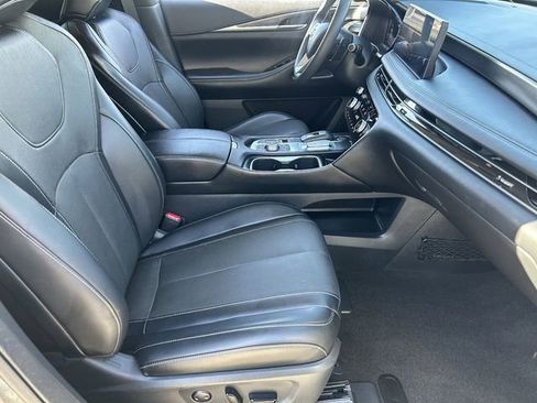 Certified 2023 INFINITI QX60 Luxe w/ Cargo Package FWD image 13