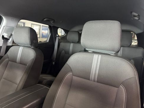 Used 2024 Chevrolet Blazer LT w/ Convenience Package FWD image 4