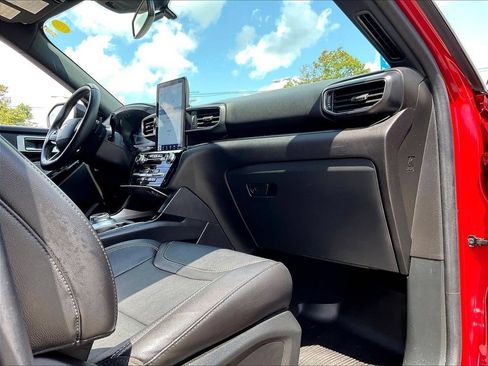 Used 2023 Ford Explorer ST w/ Equipment Group 401A AWD/4WD image 14