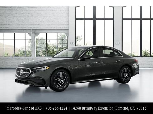 Used 2025 Mercedes-Benz E 350 Sedan image 38