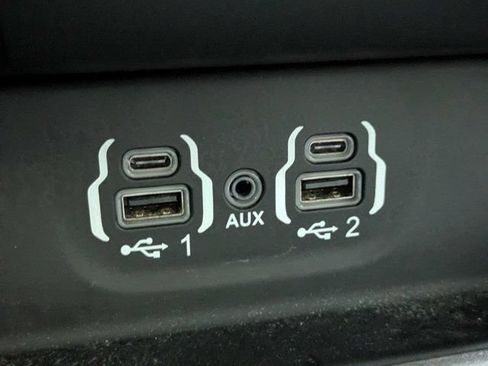 Used 2022 RAM 1500 Big Horn RWD image 21