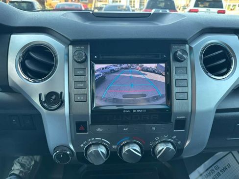 Used 2014 Toyota Tundra SR5 w/ SR5 Upgrade Package image 18