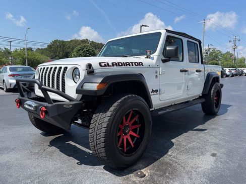 Used 2020 Jeep Gladiator Sport w/ Quick Order Package 24S AWD/4WD image 4
