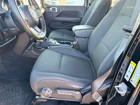 Used 2019 Jeep Wrangler Unlimited Sahara w/ Safety Group image 19
