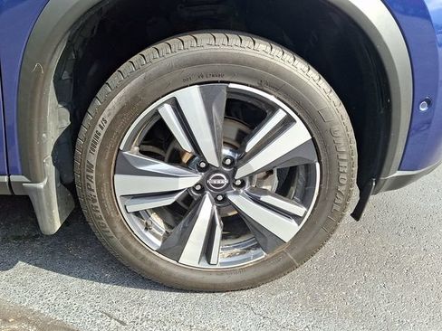 Used 2023 Nissan Rogue SL w/ SL Premium Package AWD/4WD image 8