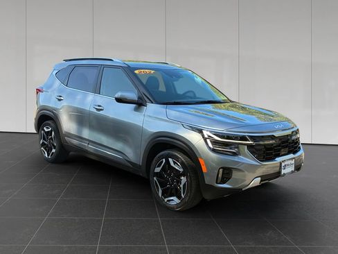Used 2024 Kia Seltos SX AWD/4WD image 7