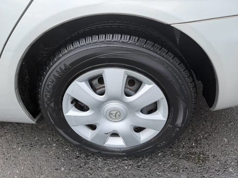 Used 2002 Toyota Camry LE image 12