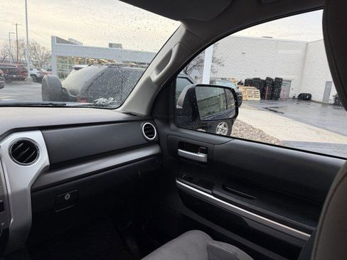 Used 2014 Toyota Tundra SR5 image 16