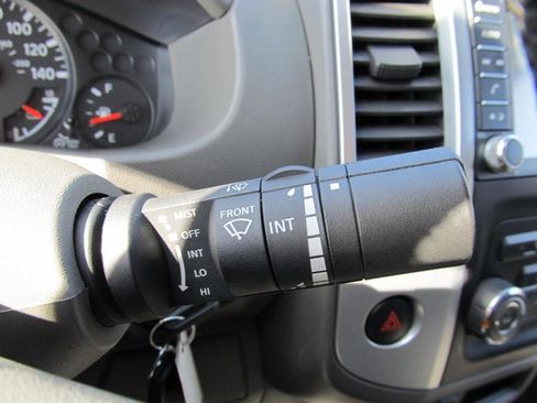 Used 2019 Nissan Frontier SV image 50