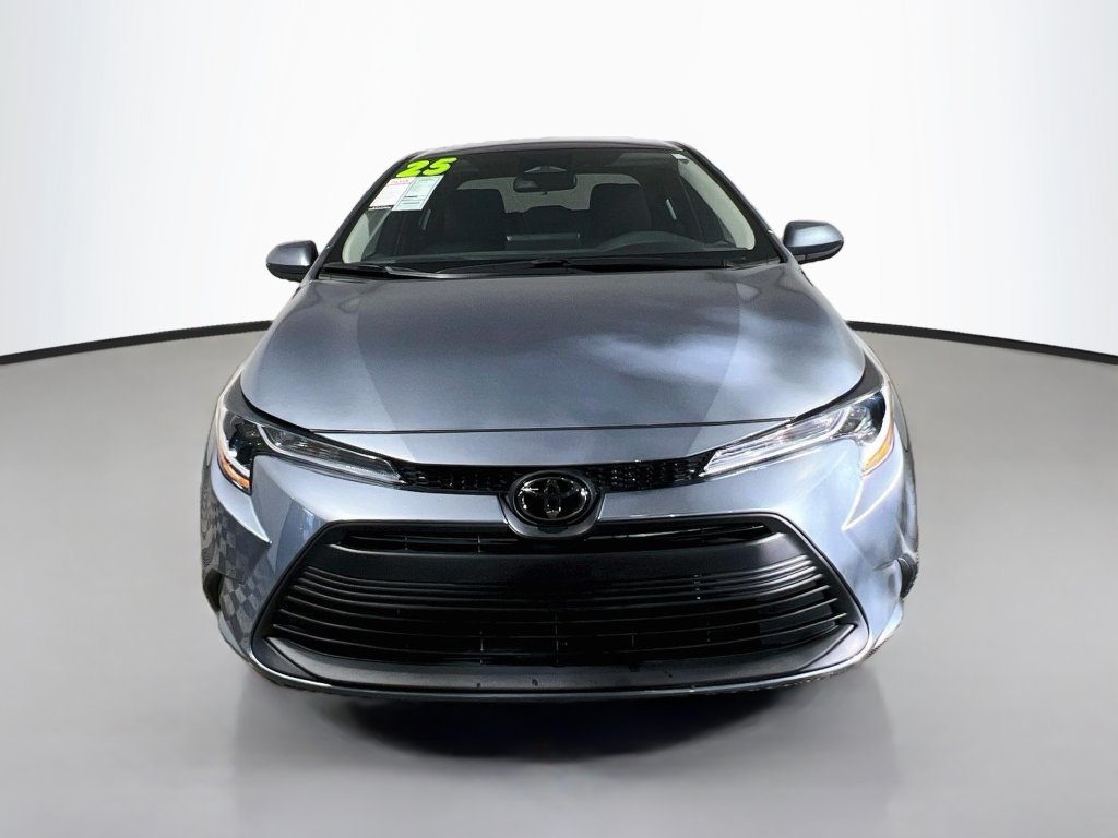 Used 2025 Toyota Corolla LE w/ LE Premium Package FWD image 8