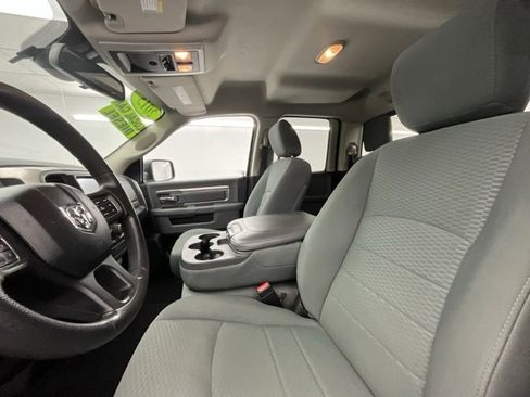 Used 2015 RAM 1500 Classic SLT image 6