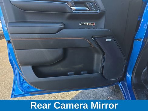 Used 2024 GMC Sierra 1500 AT4 w/ Technology Package image 11