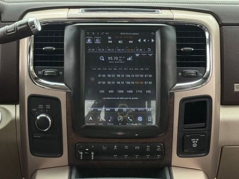 Used 2018 RAM 2500 Longhorn AWD/4WD image 18