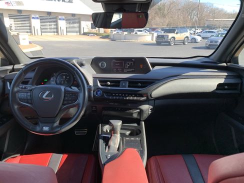 Used 2020 Lexus UX 250h F Sport image 30