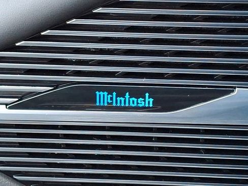 Used 2022 Jeep Grand Wagoneer Series III image 34