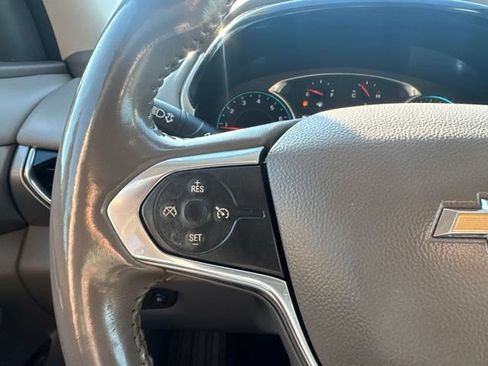 Used 2018 Chevrolet Traverse LT FWD image 26