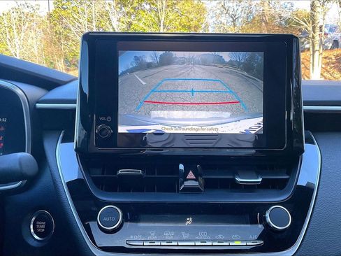 Used 2024 Toyota Corolla XSE image 13