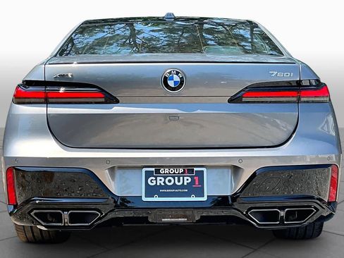New 2026 BMW 760i xDrive w/ Executive Package AWD/4WD image 4