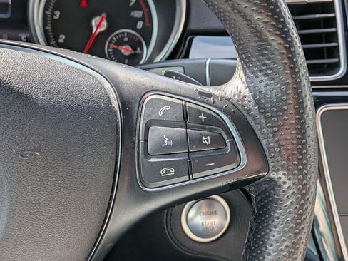 Used 2017 Mercedes-Benz GLE 400 4MATIC image 15
