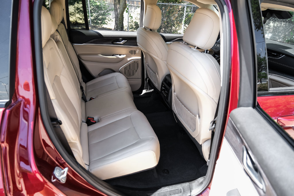 Used 2022 Jeep Grand Cherokee Limited RWD image 47