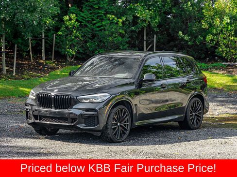 Used 2022 BMW X5 sDrive40i w/ M Sport Package image 1