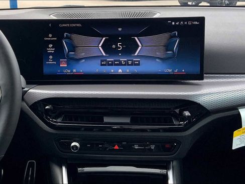 Used 2026 BMW 330i xDrive Sedan w/ M Sport Package image 6