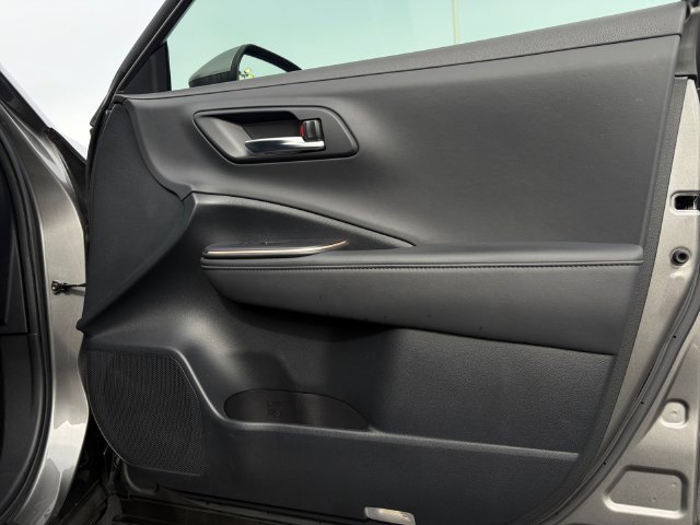 Certified 2023 Toyota Crown AWD/4WD image 16