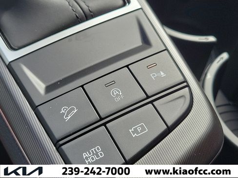 New 2026 Kia Sportage SX FWD image 30