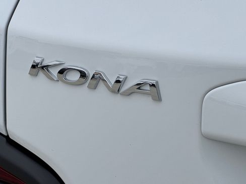 Used 2018 Hyundai Kona SEL FWD image 26
