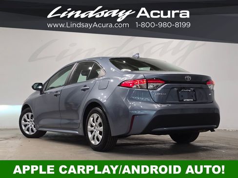 Used 2022 Toyota Corolla LE image 4