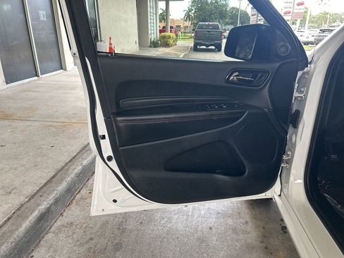 Certified 2023 Dodge Durango GT image 37